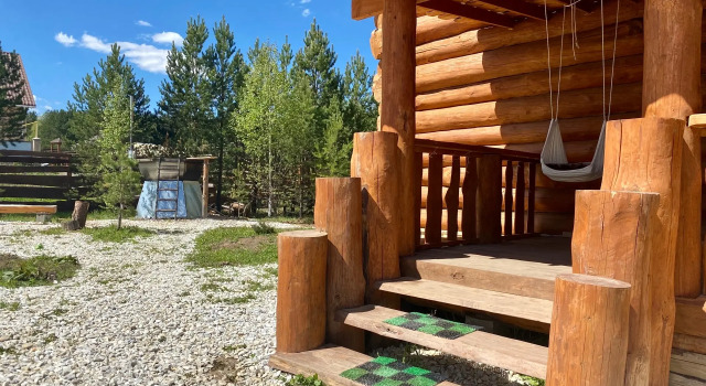 Lesnaya Usadyba Guest House, Book Guesthouse Hotels in Zlatoust with a Pool, Swimming Pool