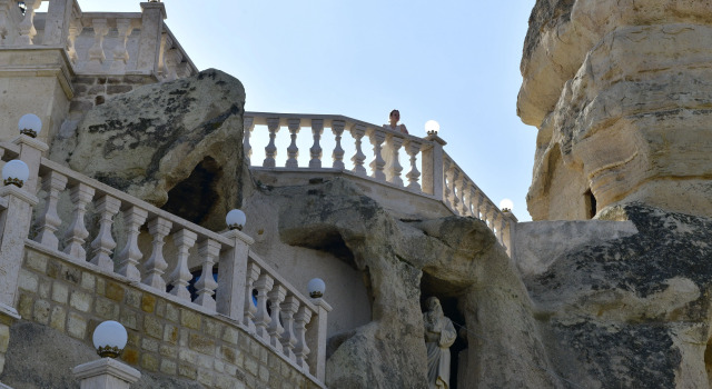Sacred Mansion