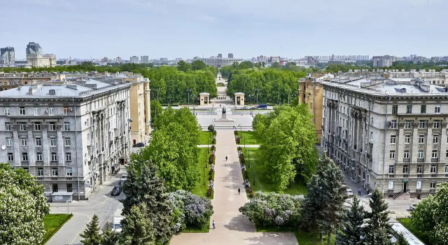 Отель Россия
