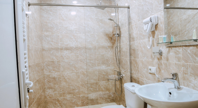 Двухместный номер Standard с балконом и с видом на город Tbilisi Sea Hotel
