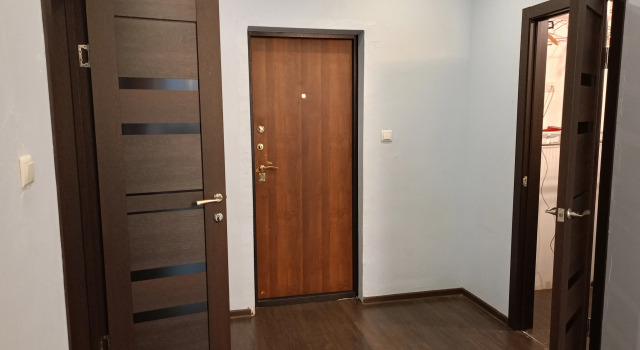2Kh Komnatnaya Vozle Morya Flat, Buchen Sie Ferienwohnung Hotels in Region Primorje mit Parkplatz, Parkplätze