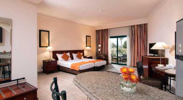Двухместный номер Standard Swiss Inn Plaza Hotel