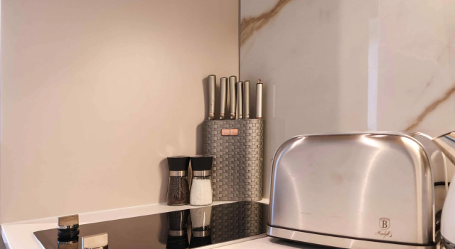 Номер Comfort EIGHTY2 ON M - Fluent Serviced Apartments