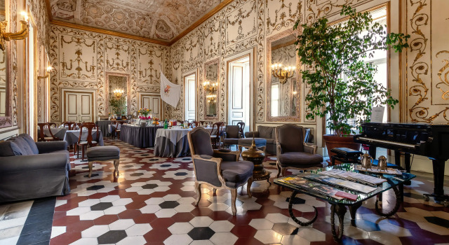 Decumani Hotel De Charme