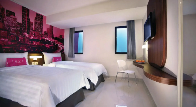 Superior Casal quarto favehotel PGC Cililitan