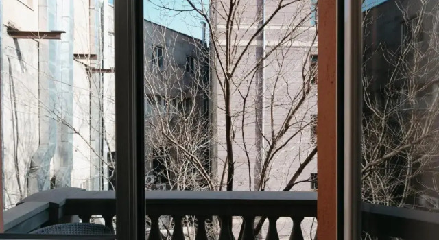 Deluxe dobbelt værelse med altan Royal Tulip Grand Hotel Yerevan