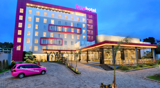 Отель Favehotel Tuban