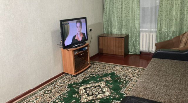 V Tsentre Goroda Flat, Rezerwuj Apartament Hotele w Republika Komi z parkingiem, Parking