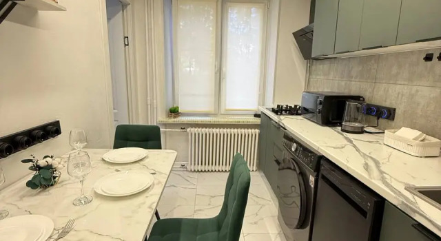 Dizainerskaya Kvartira na Serpukhovskoi Flat, Prenota Appartamento Mosca Russia