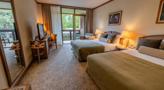 Двухместный номер Standard с балконом и с видом на сад Gloria Verde Resort - All Inclusive