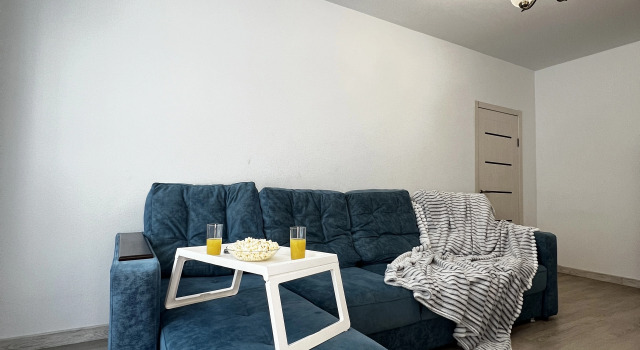 Квартира Просторная 2-комнатная возле Аквапарка