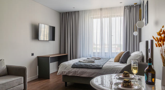 Vysotnaya Panoramnaya Prostornaya Studiya Flat, Rezervovat Apartmán Hotely v Petrohrad s parkováním, Parkování