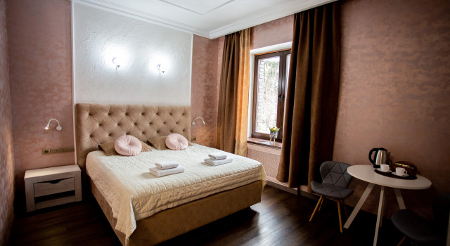Standaard Tweepersoonskamer Beseder Guest House