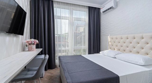 Двухместный номер Comfort с видом на город Гостевой Дом Владиаль