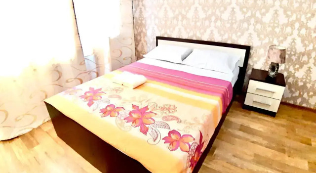 Na Ulitse 45 Strelkovoy Divizii 226 Flat, Prenota Appartamento Hotel a Central Russia con parcheggio, Parcheggio