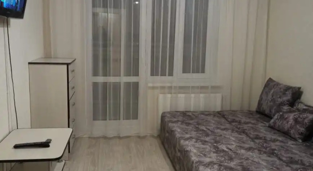 Апартаменты студия на В. Полякова 15