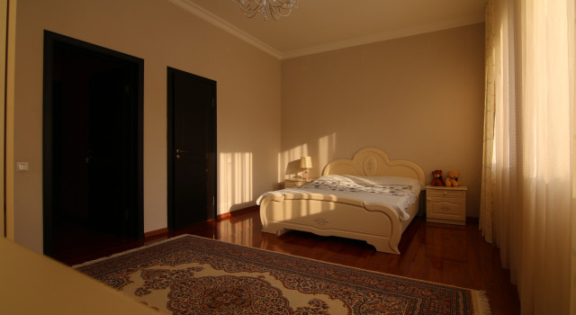 Little Castle Kalkaman Guest House, Prenota Affittacamere Kalkaman Almaty Region