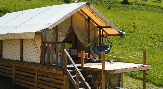 Recreation camp Nantaket, Book Turistbase Hoteller i Republikken Altaj med parkering, Parkering