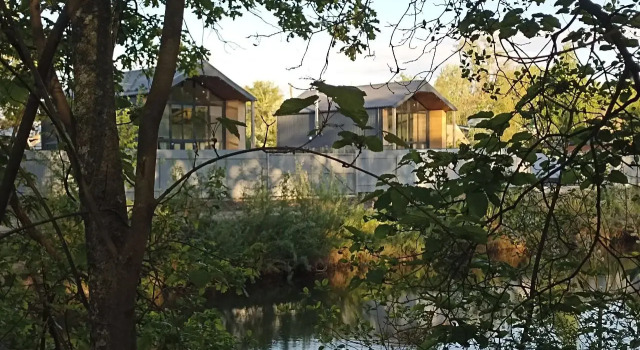 Les Ryadom Guest house, Prenota Affittacamere Kinel 