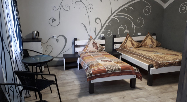 Kryimskij Briz Kerch' Guest House, Rezervovat Penzión Kerč 