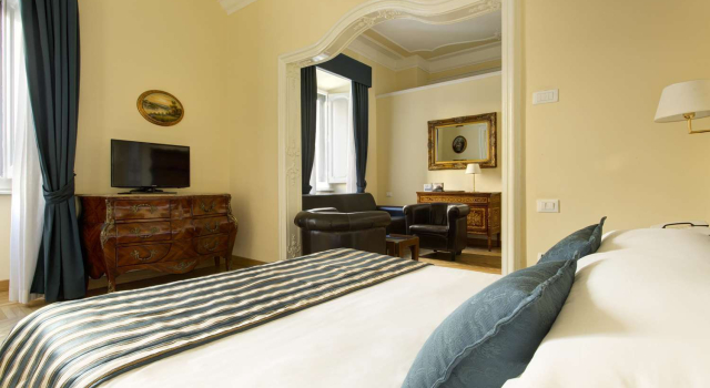Двухместный полулюкс Golden Tulip Rome Piram