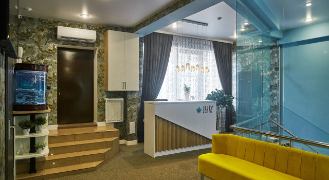 Отель July Hotel