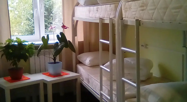 Letto in camerata con vista Berta Hostel