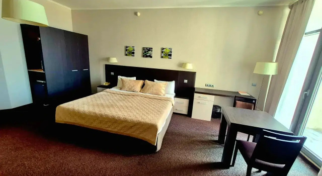 Uyutnye Apartamenty S Balkonom S Vidom Na Volgu #517 Apartments, Prenota Appartamento Astrachan' Astrakhan Region