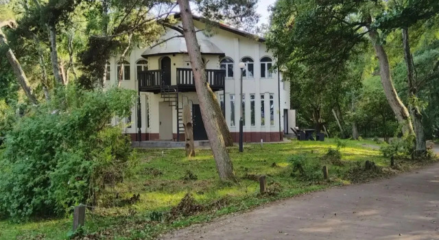 Kurshskaya Kosa Apartments 1, Book Lejlighed Hoteller i Kaliningrad oblast med parkering, Parkering
