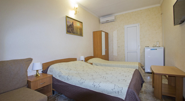 Трёхместный (корпус 1) Стандарт База отдыха Каро