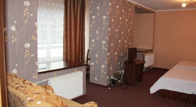 Трёхместный номер Standard Europa Hotel