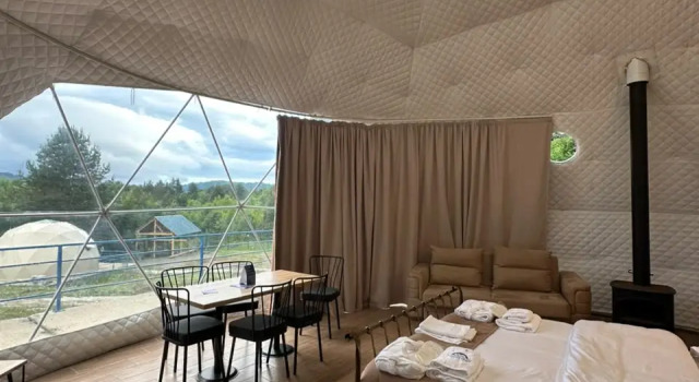 Suite familiare con balcone e con vista Glamping Shaori Space