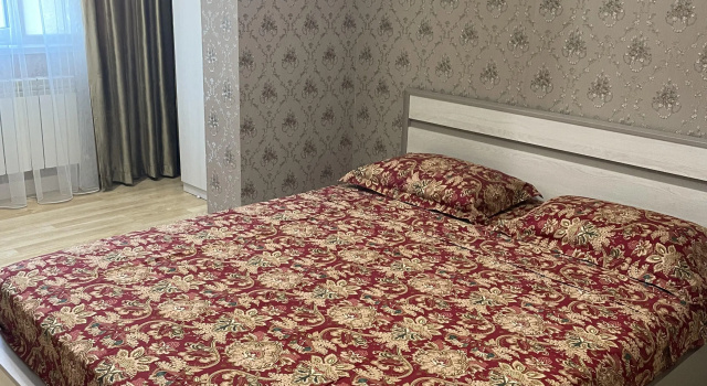 Апартаменты с Двумя Спальнями в Центре
