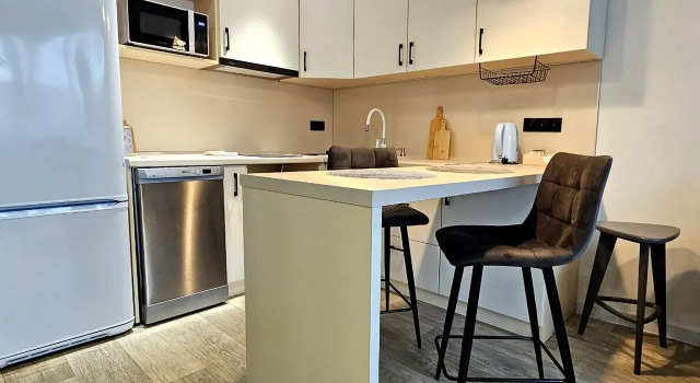 Yevrodvushka V Novom Dome Flat, Buchen Sie Ferienwohnung Nowoaltaisk Altaysky Kray