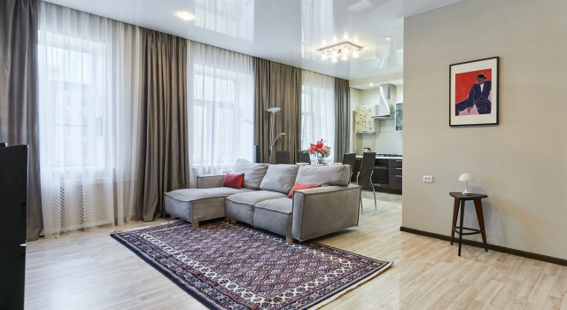 Svetlaya i Uyutnaya Kvartira v Samom Tsentre Flat, Book Lejlighed Admiralteyskiy district Sankt Petersborg