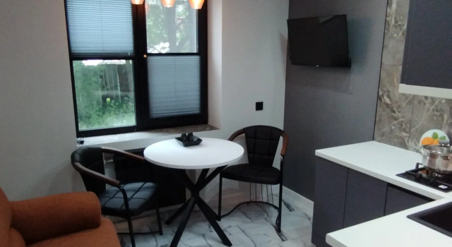 Dizaynerskaya Flat, Buchen Sie Ferienwohnung Slatoust Tscheljabinsk