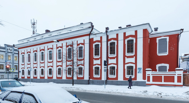 Хостел Сарацин на Большой Красной, Забронировать Хостел Хостелы Казани, рядом с Дворец земледельцев, Хостел