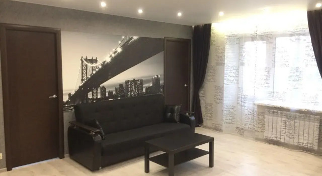Na Krestovoy Ulitse 126 Apartments, Prenota Appartamento Hotel a Anello d'Oro con parcheggio, Parcheggio