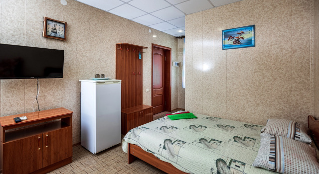 Трёхместный номер Comfort с балконом Гостевой дом Гостиный двор