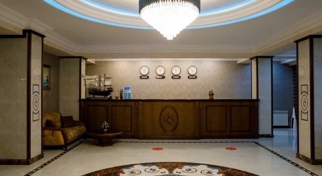 Отель Royal Sapphire