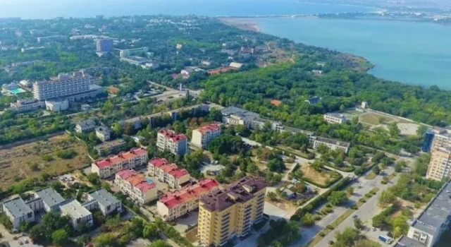 Апартаменты Moynaki Evpatoriya, Забронировать Апартаменты/квартира Отели Евпатории с бассейном, рядом с Пляжи вдоль улицы Маяковского, Бассейн