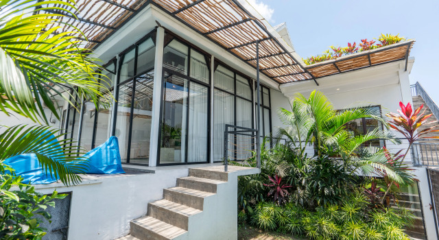Коттедж Canggu 4BR Private Pool Rooftop Mila Mou Villa by Bali Bliss Properties