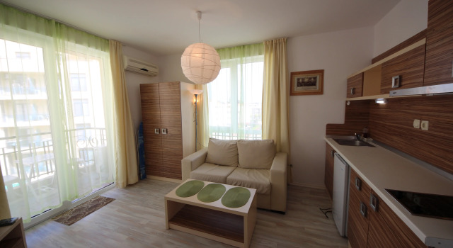Апартаменты Апарт-Отель Sea Isle - Menada