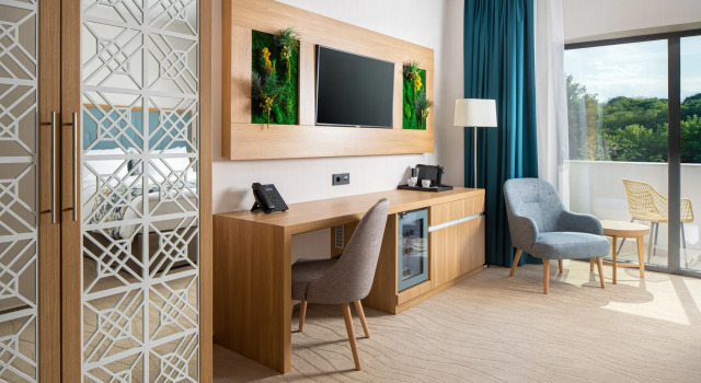 Двухместный номер Superior с балконом Отель Alma Health&Spa Retreat