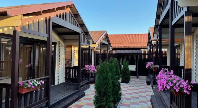 Domiki Na Chernomorskoy 197 Hotel