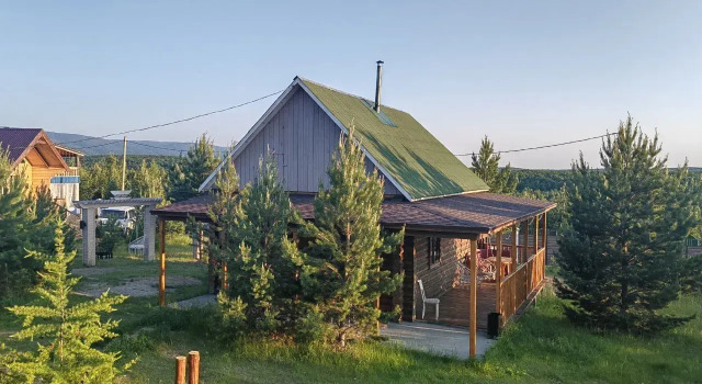 Malenkiy Private house, Đặt Nhà nghỉ dưỡng Nhà tranh ở Buryatia, Nhà tranh