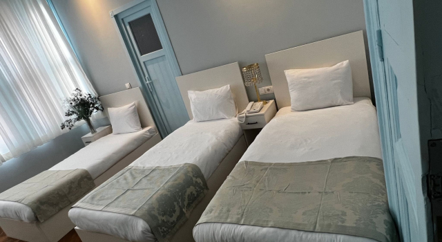 Трёхместный номер Standard с красивым видом из окна Bali Star City Hotel