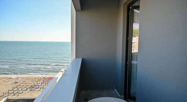 Двухместный номер Superior с балконом и с видом на море Отель Adria Palace Durres