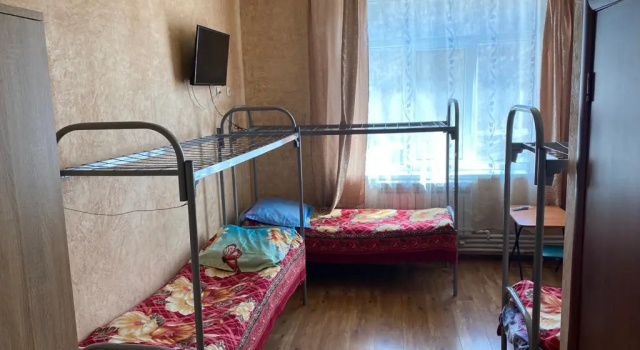 Кровать в общем номере Гостиница Ани