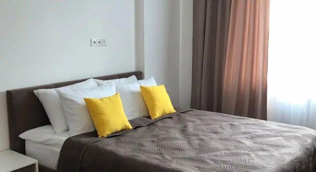 Sunny Sky Solnechnoye Nebo Apartments, Забронировать Апартаменты/квартира Отели в центре Новоивановского, в центре